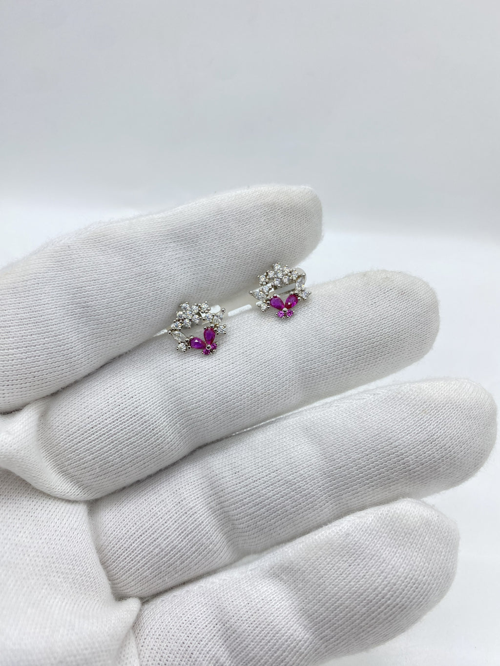 Pink and white floral earring