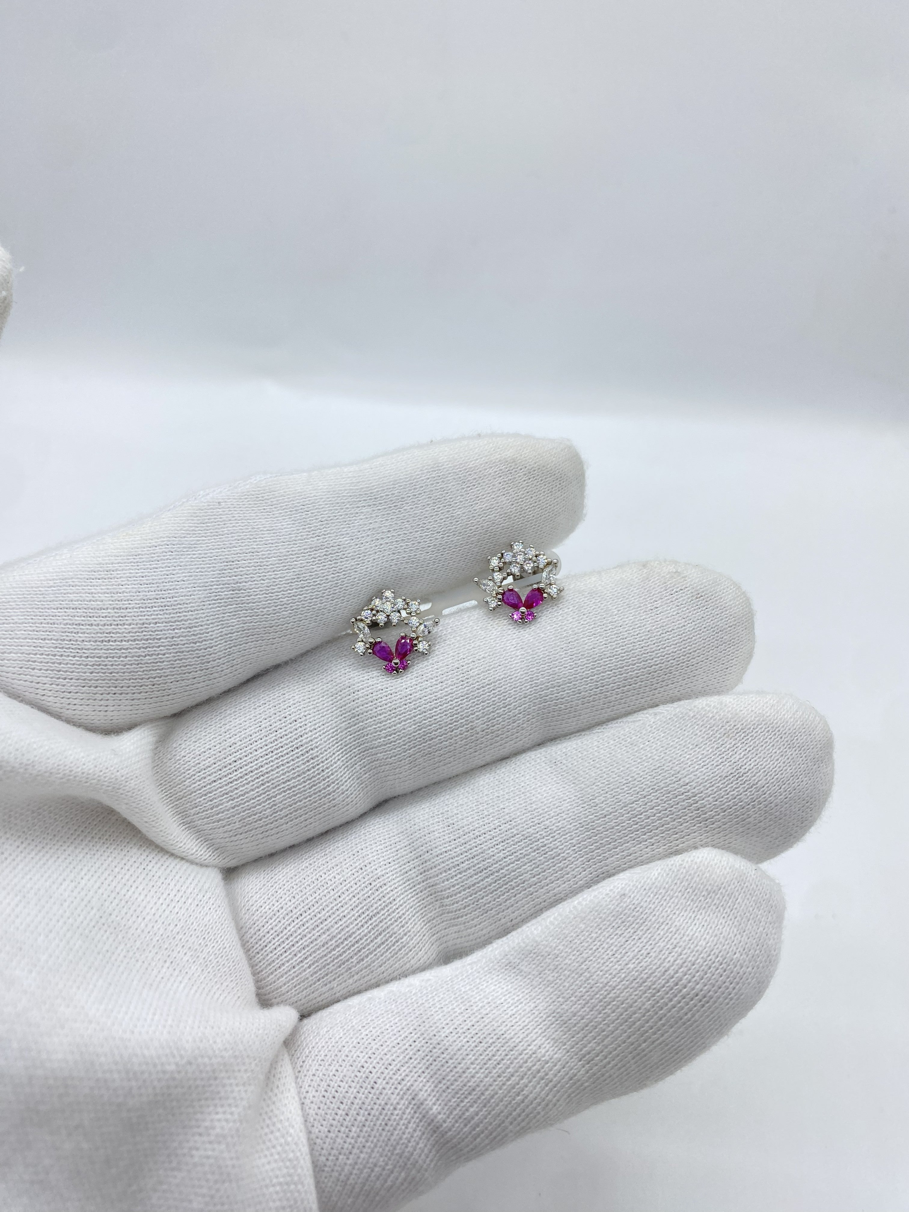 Pink and white floral earring