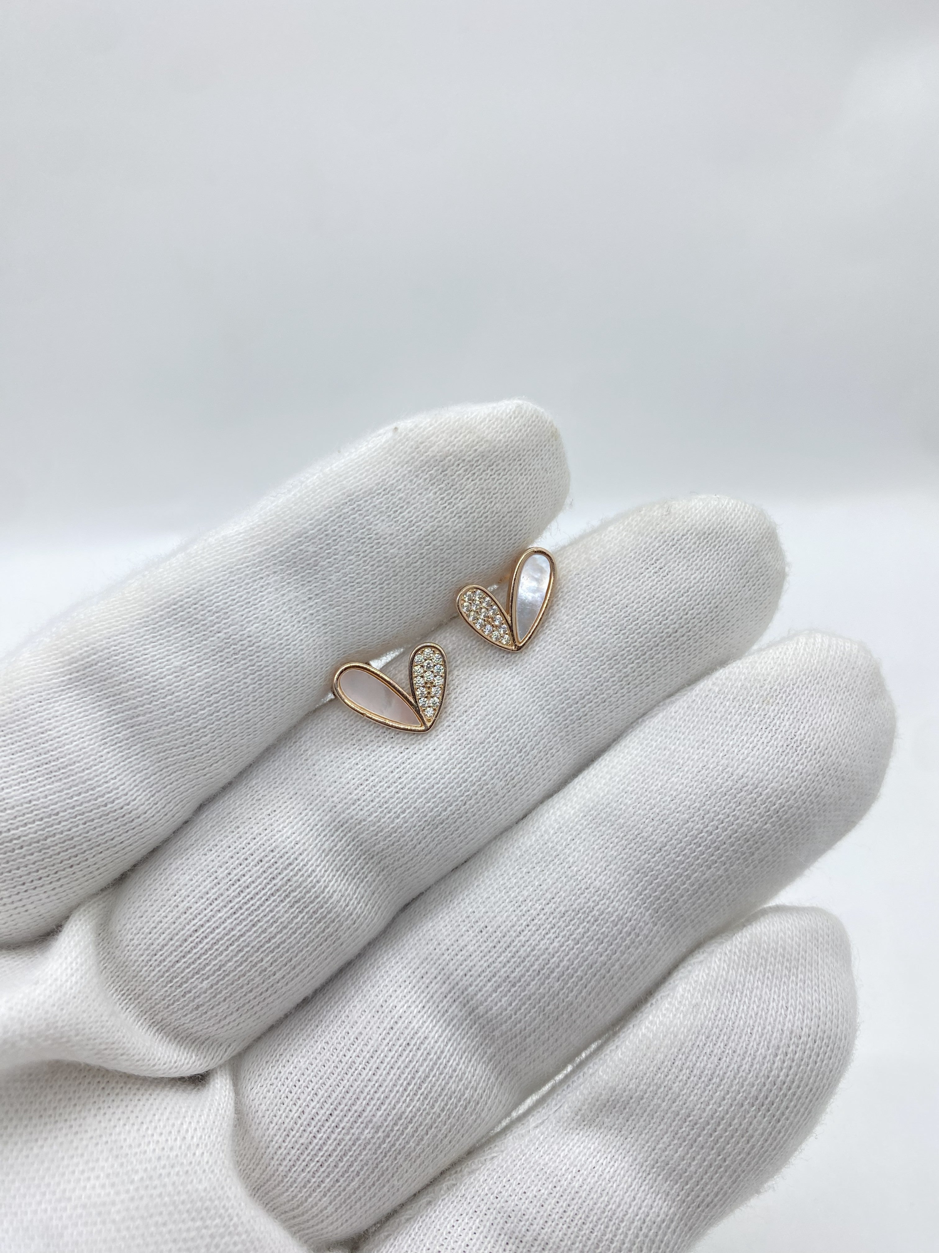 Rose silver beautiful earrings