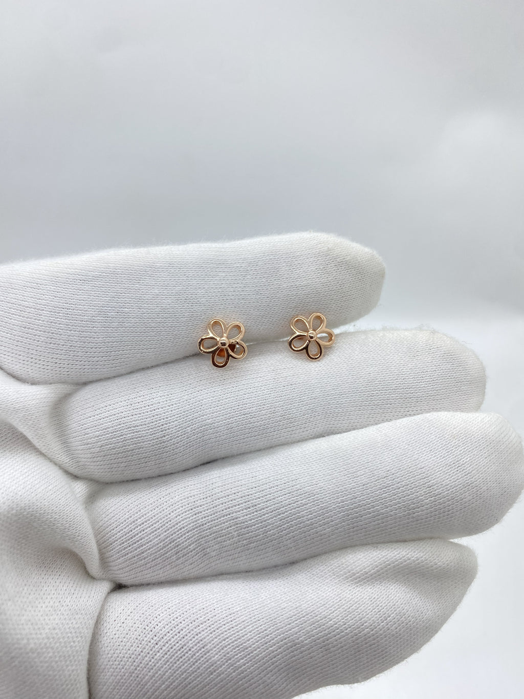 Flower simple earring