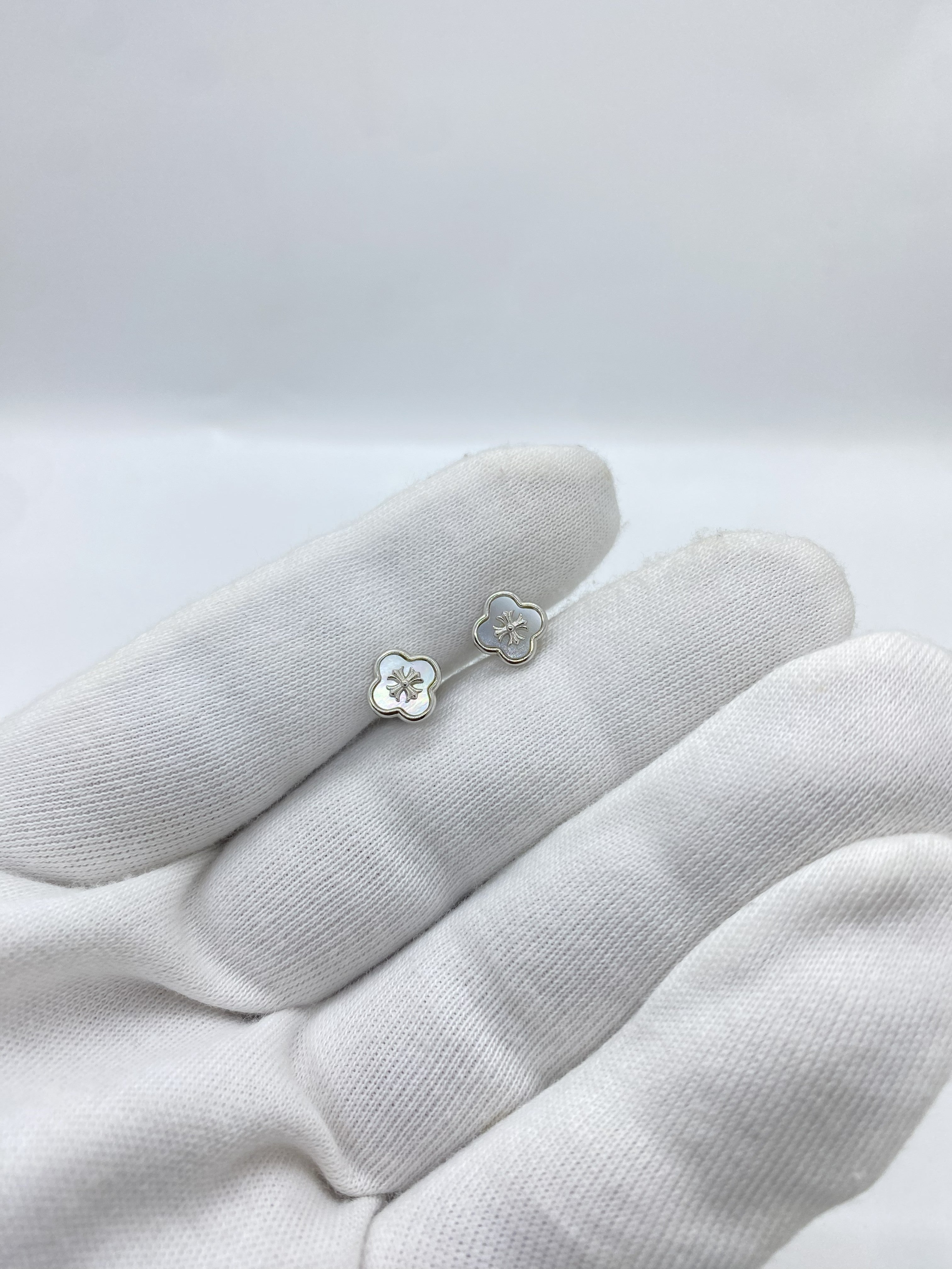 versatile stylish earring