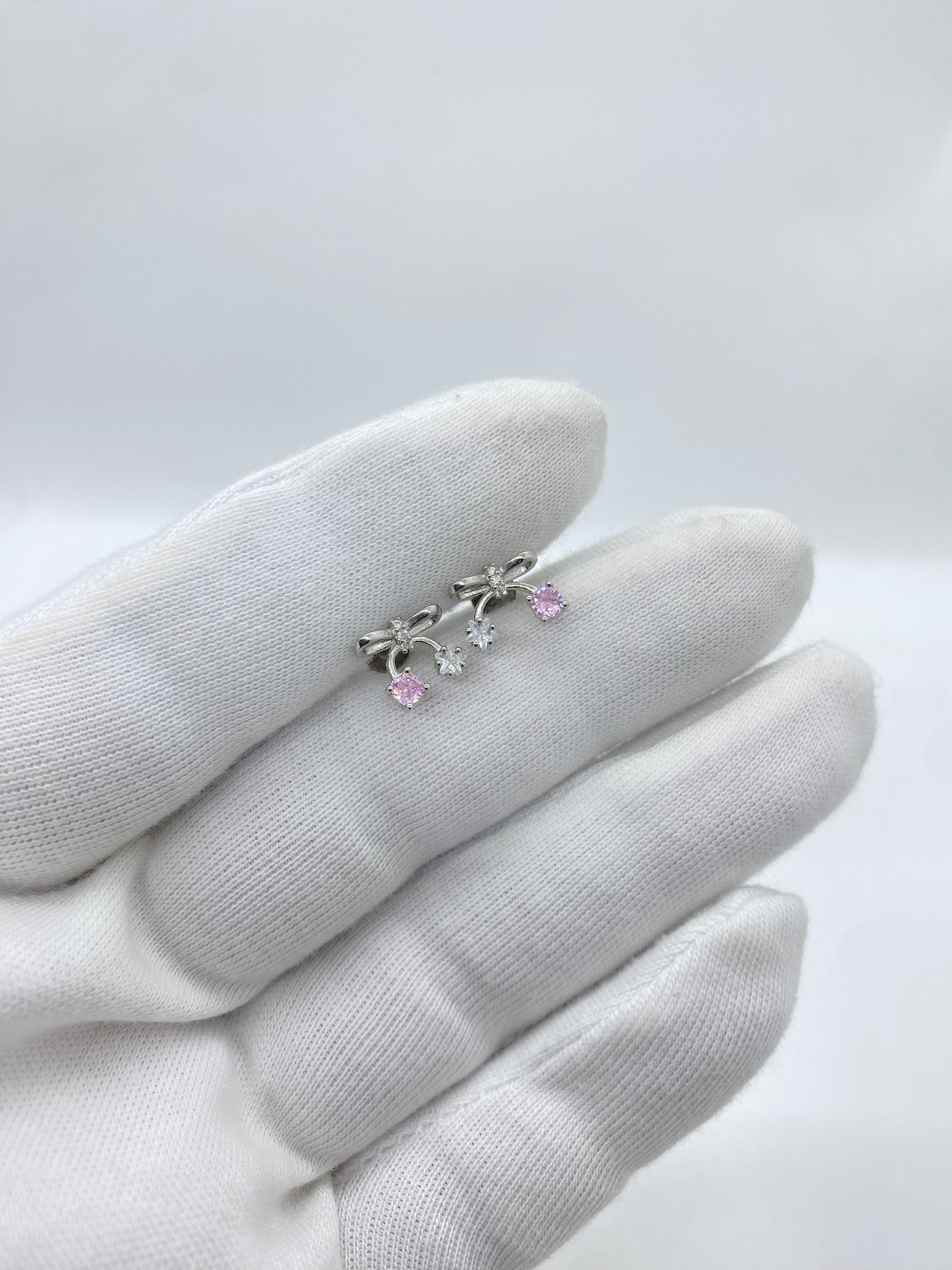 Bow pink and white stone