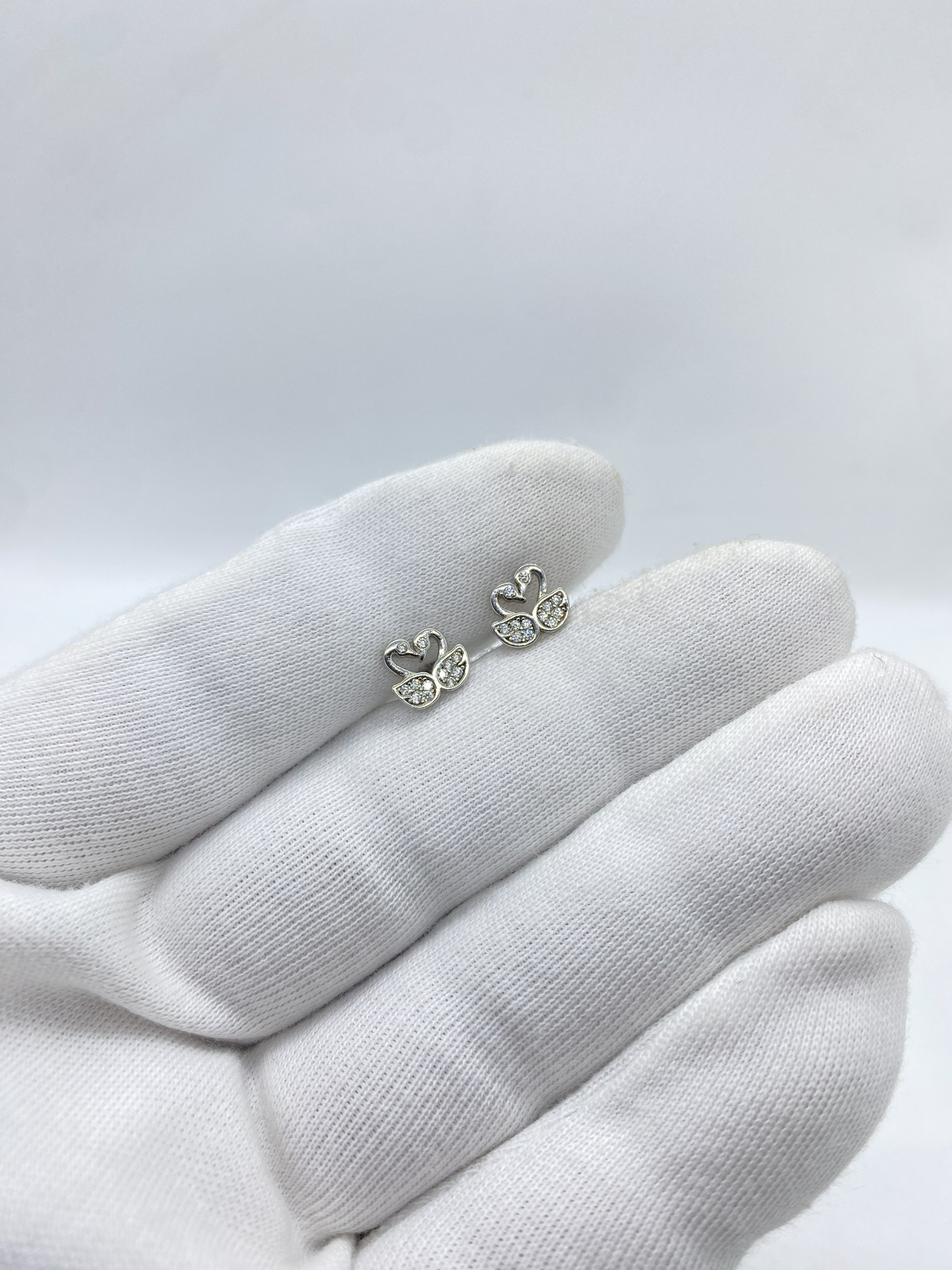 swan studs