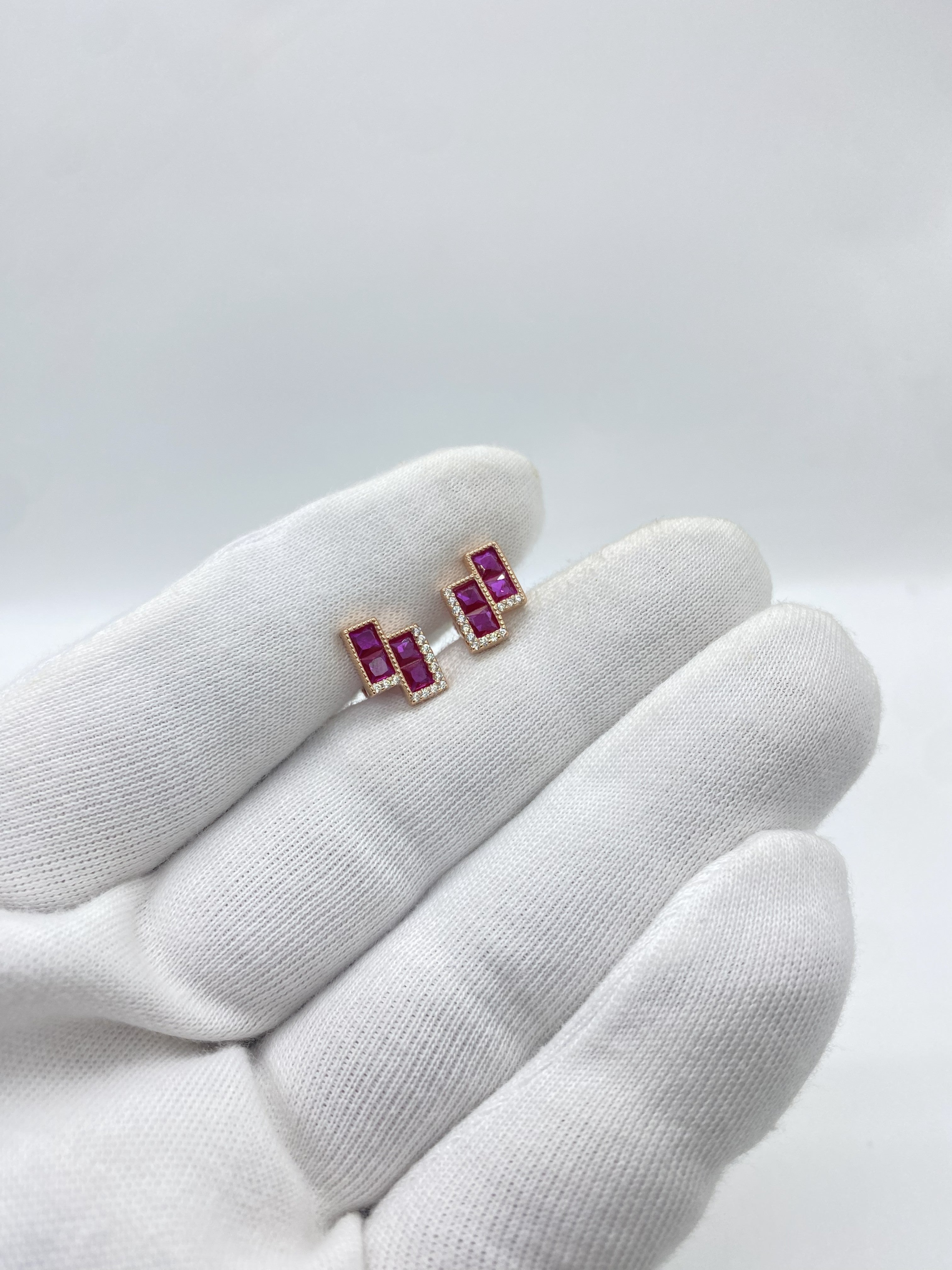 Rose silver ruby stud