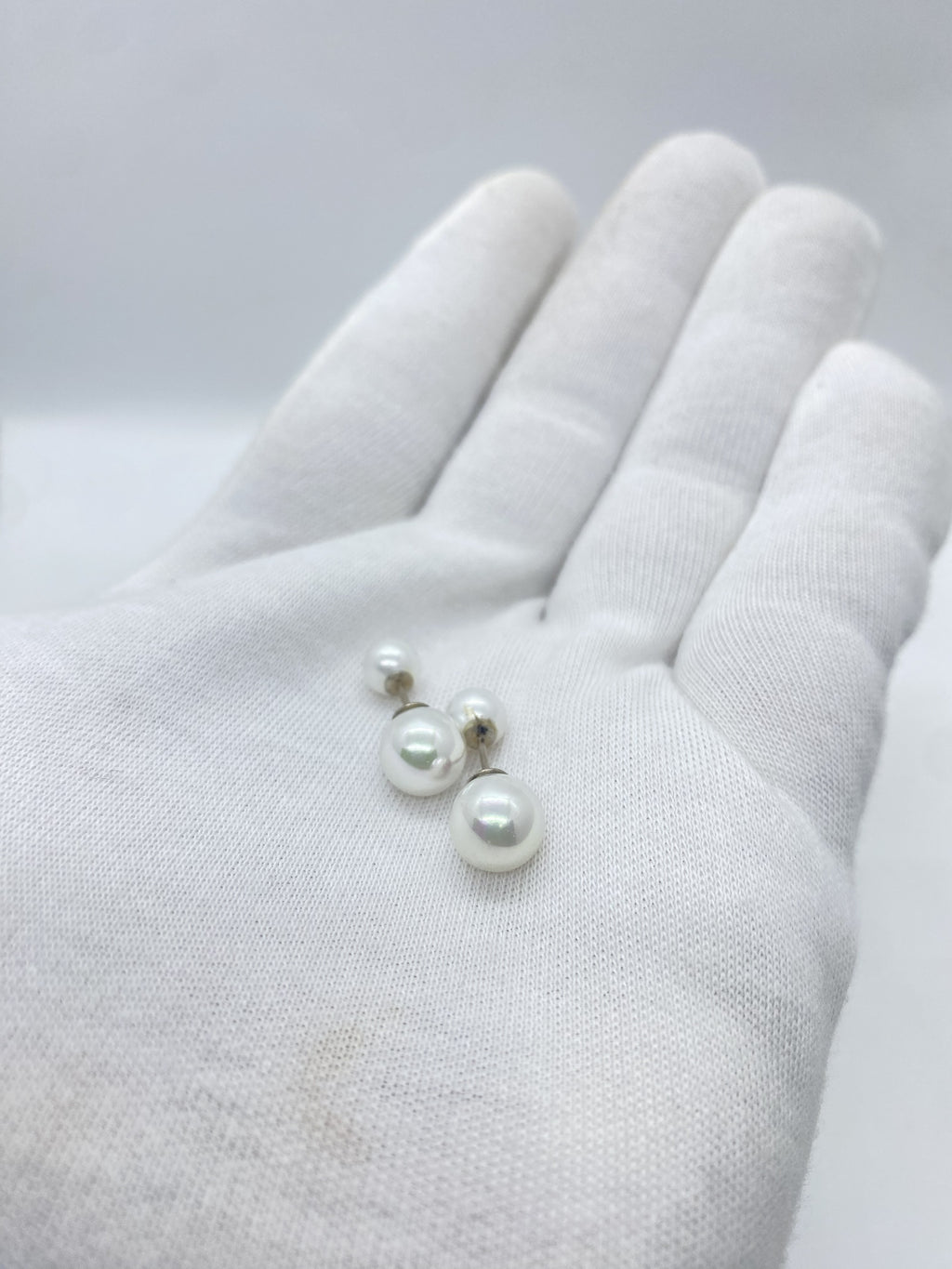 Pearl earrings