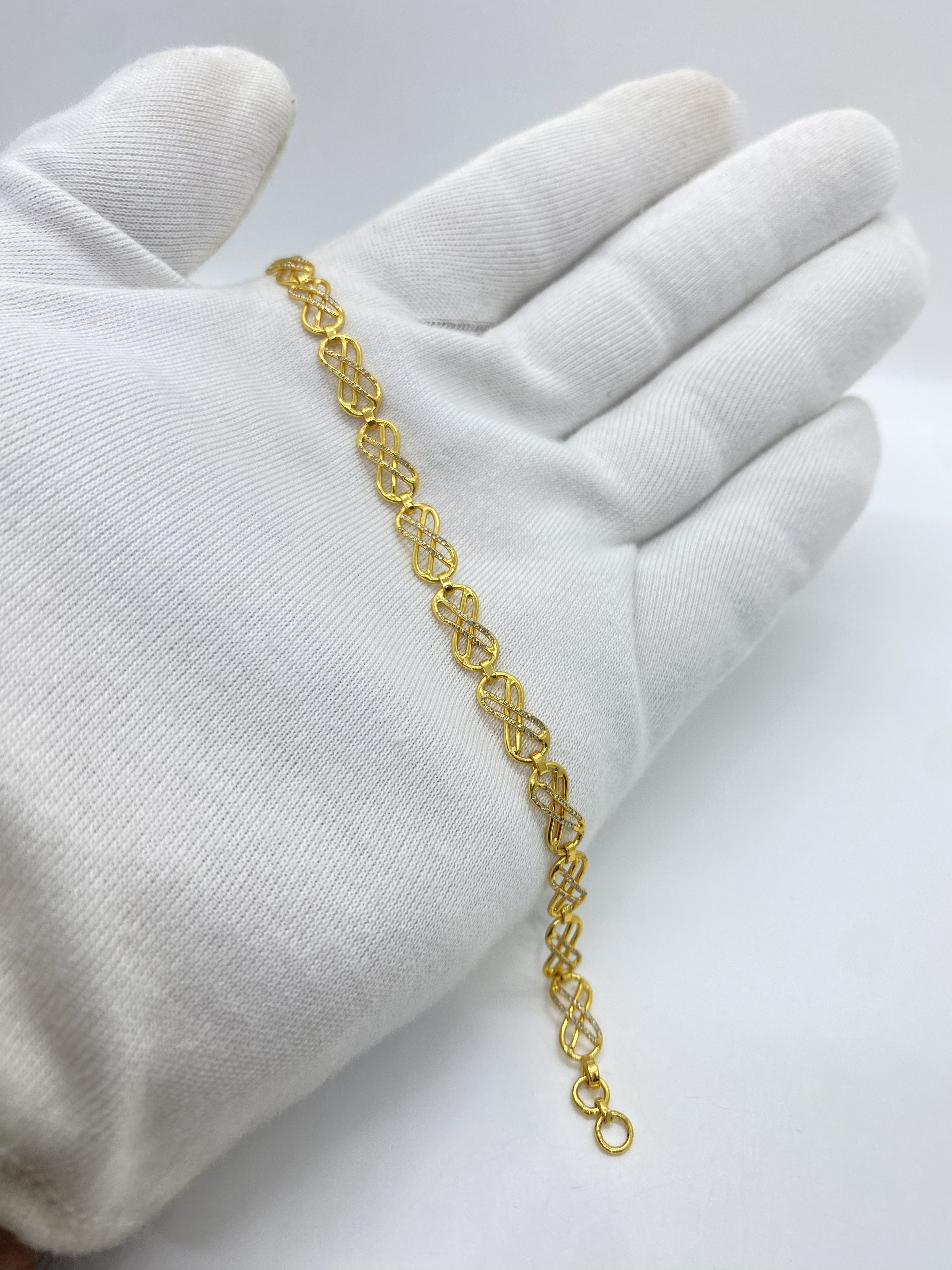 Golden stylish Bracelet