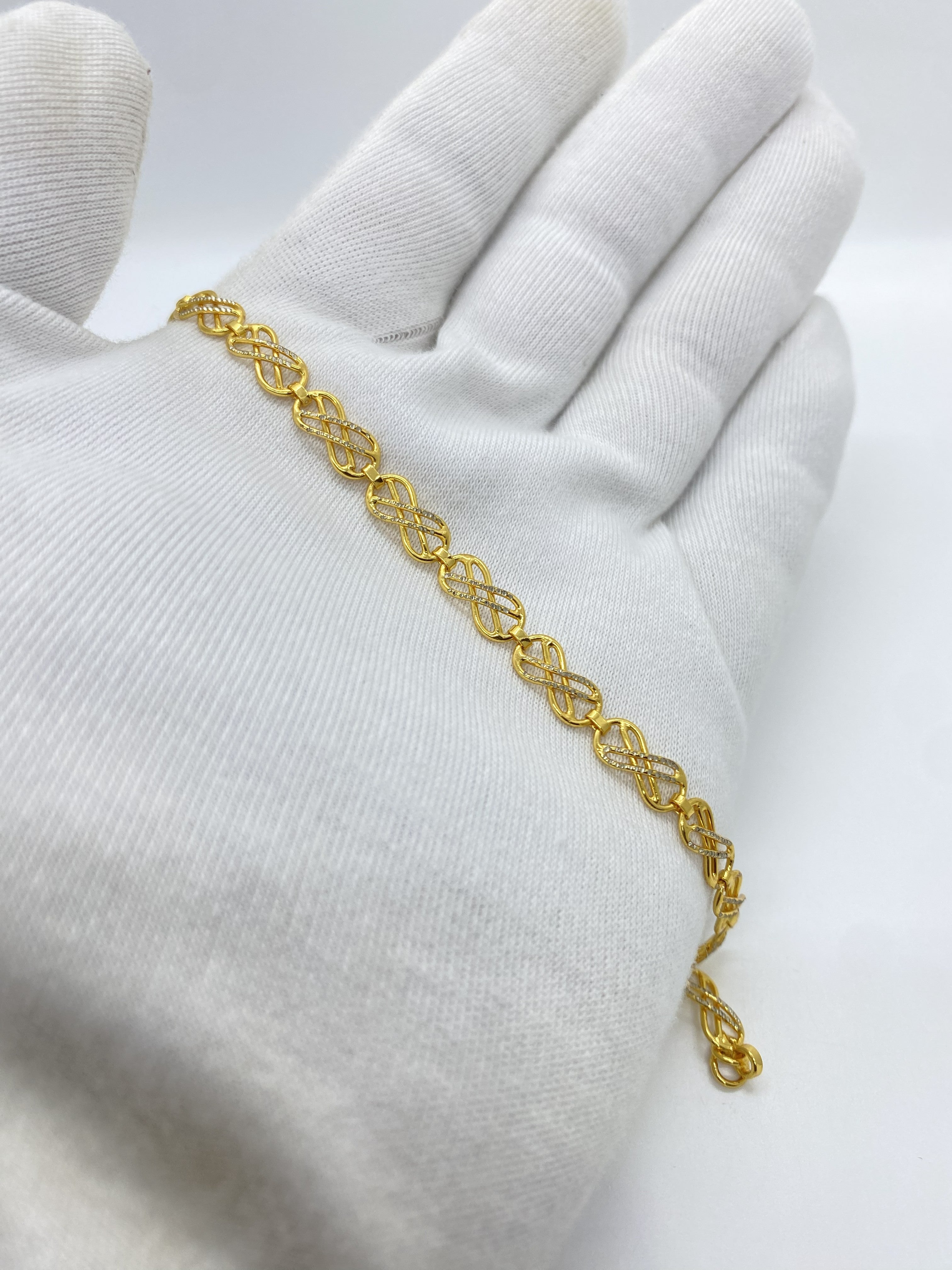 Golden stylish Bracelet