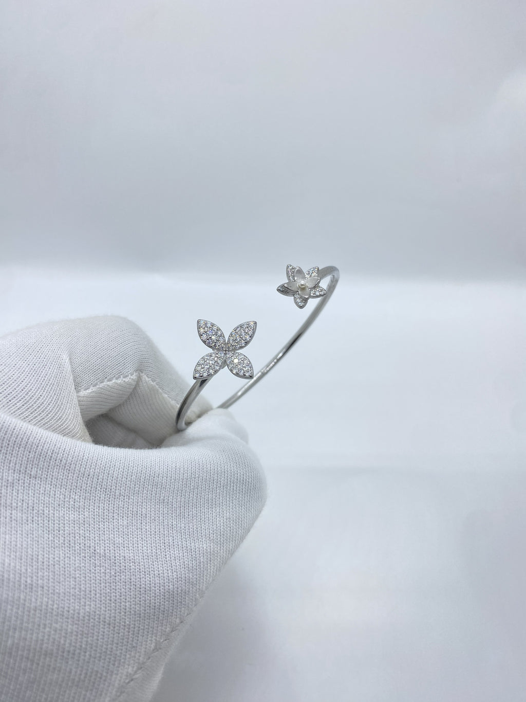 Floral Stone Bangle