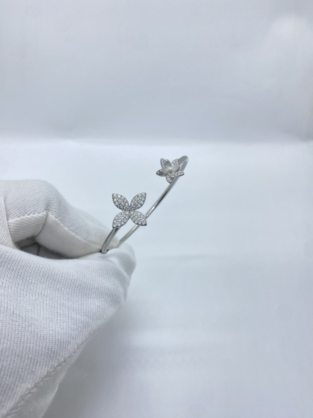 Floral Stone Bangle