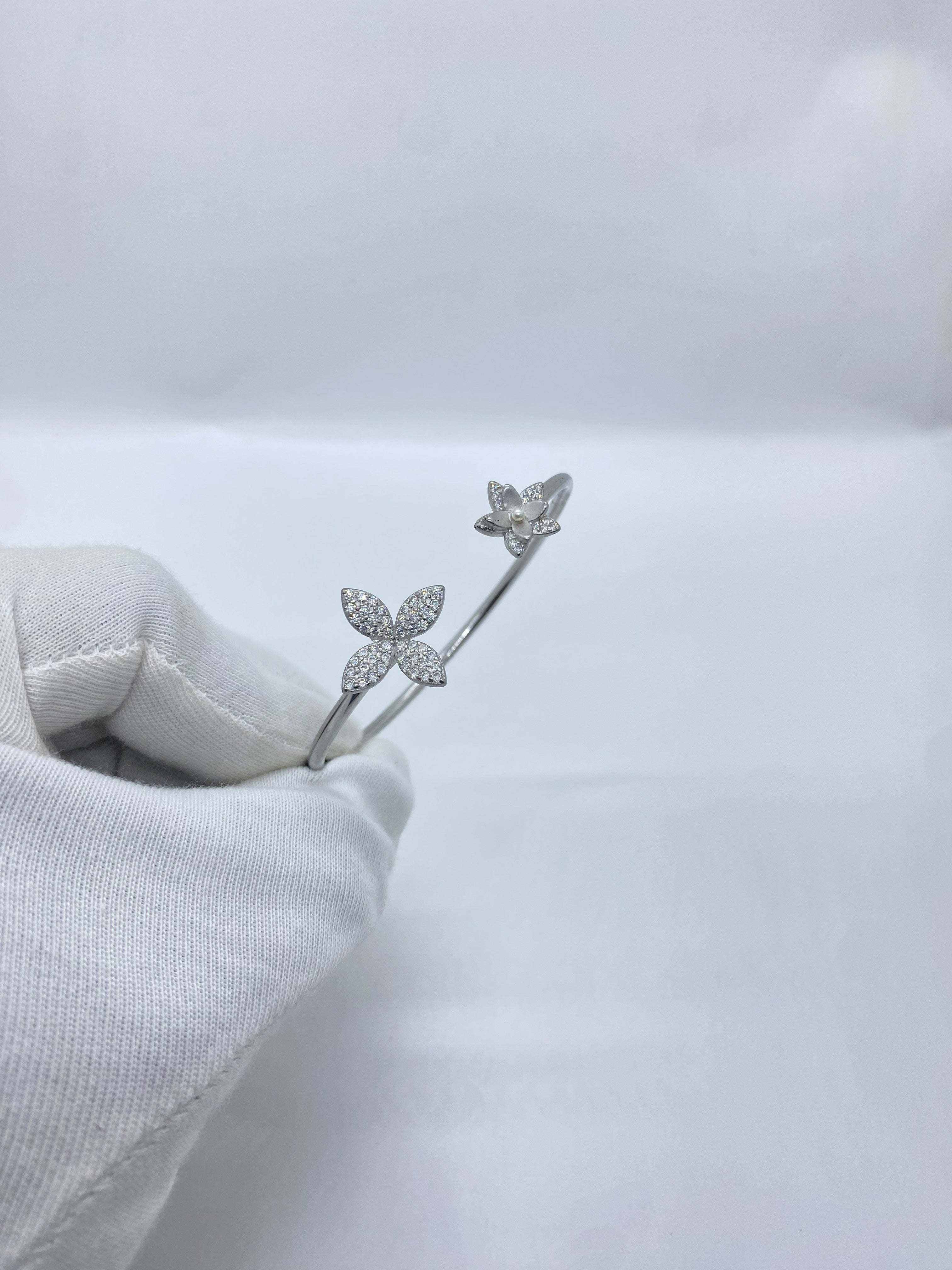 Floral Stone Bangle