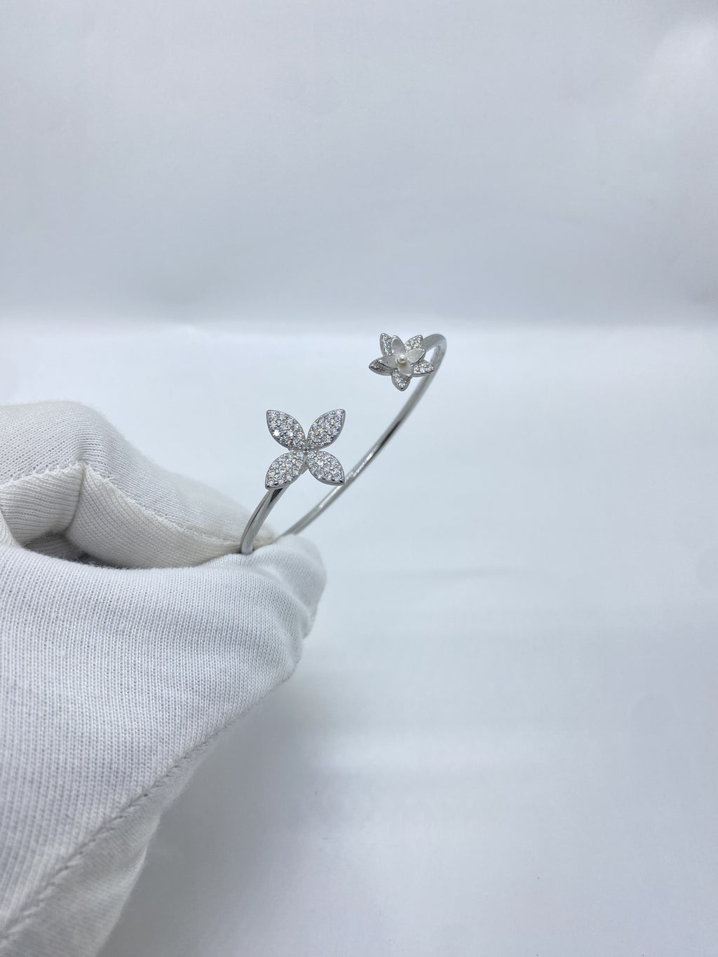 Floral Stone Bangle