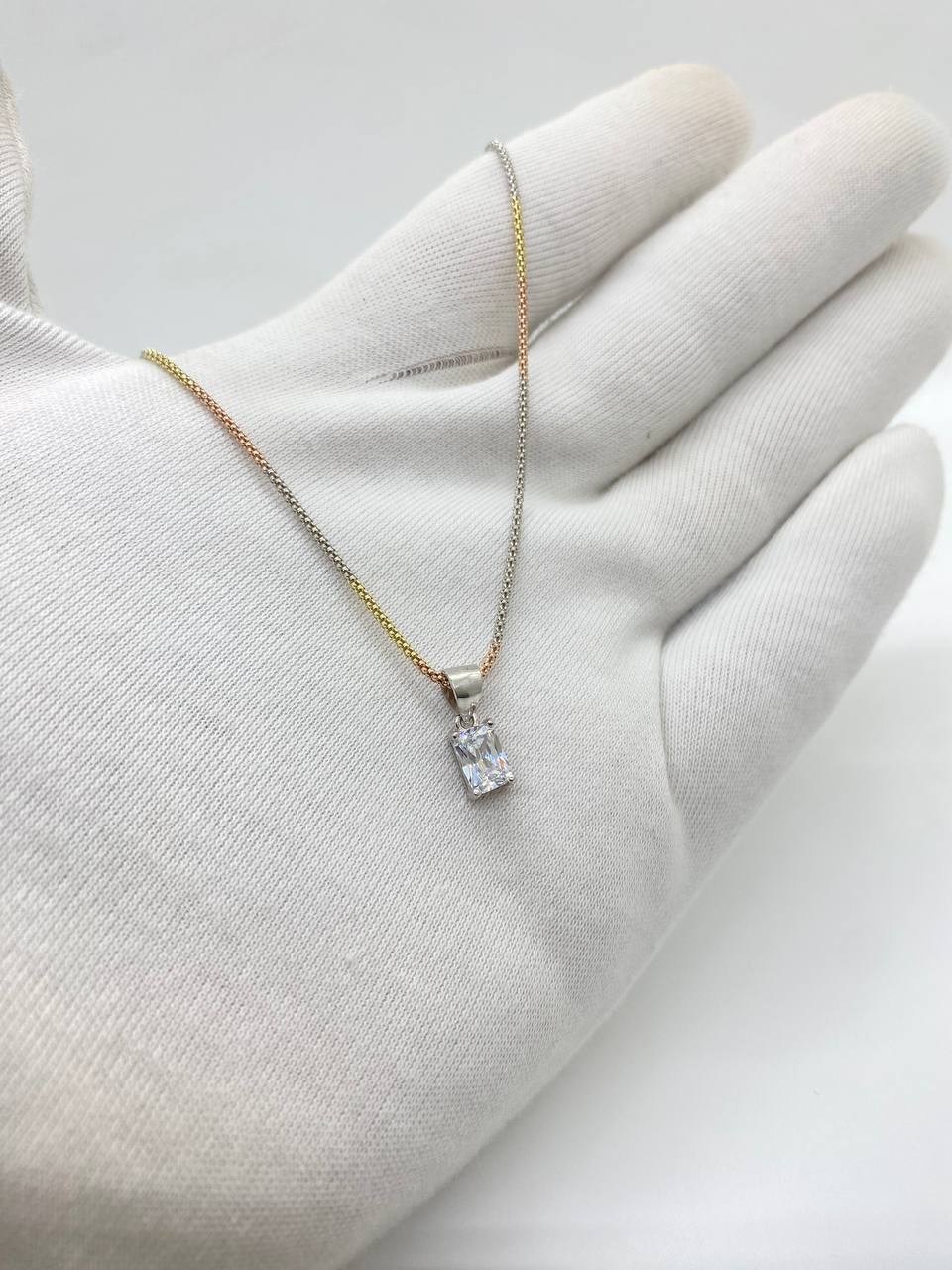White Sufi Chain