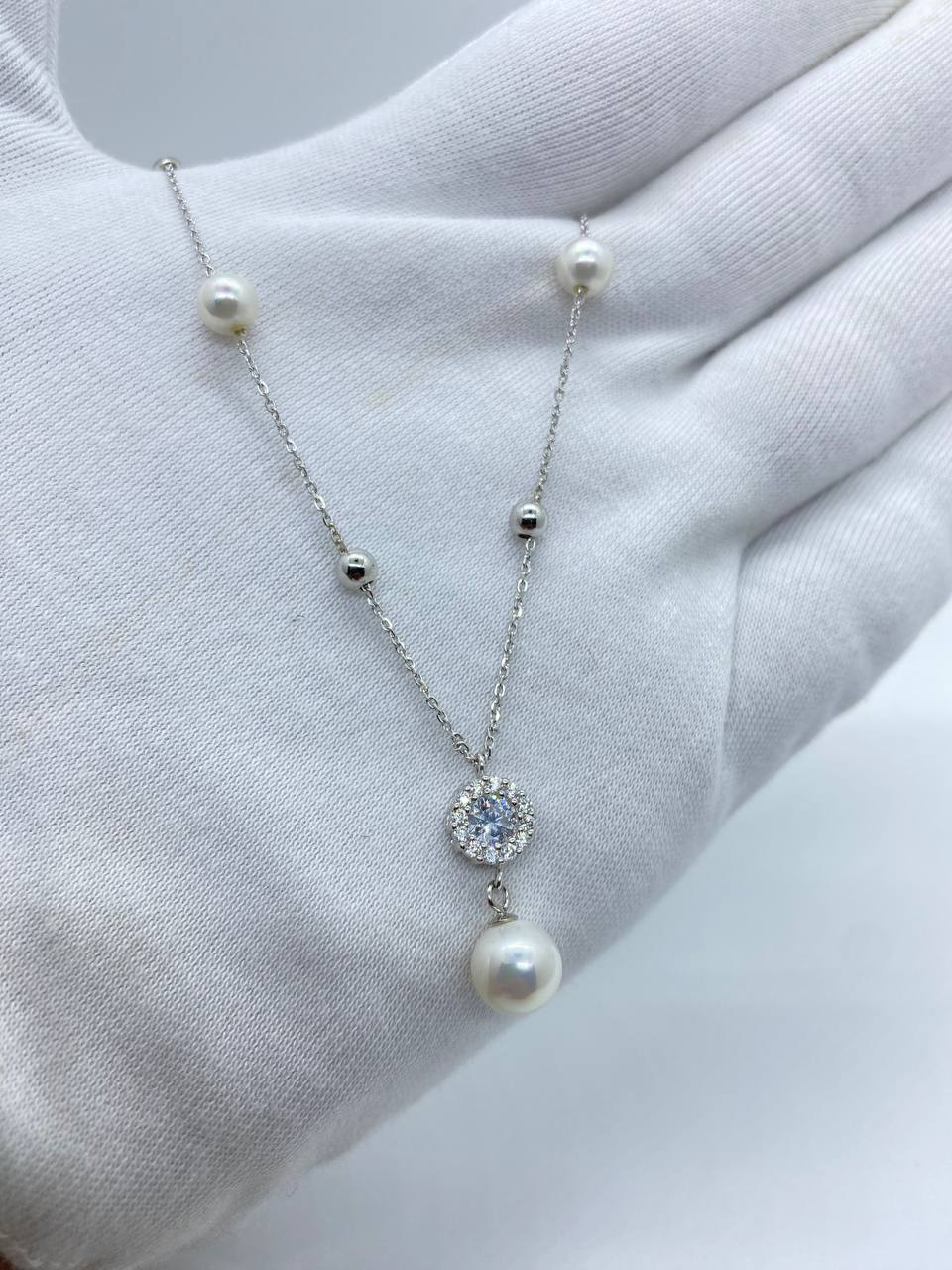 Stone Pearl Necklace