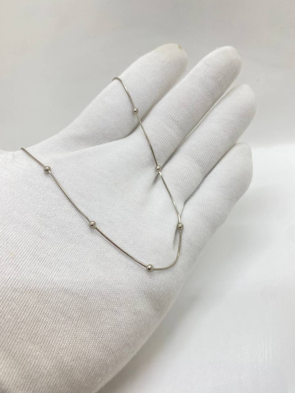 STATION BEAD CHAIN